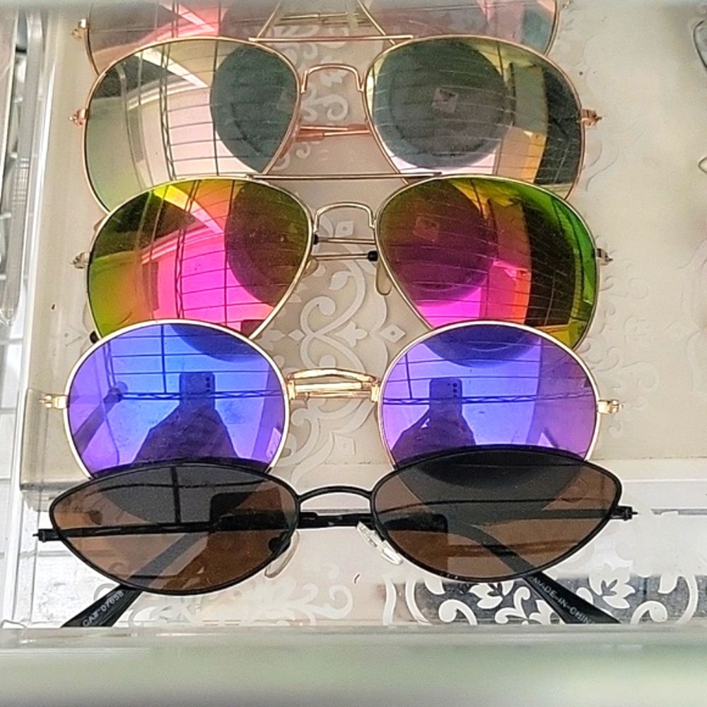 SUNGLASSES 🕶 😎